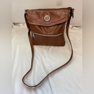 Relic by Fossil Brown Faux Leather Crossbody Shoulder Bag Purse Back Pocket ID
